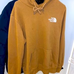 Men’s North Face Hoodie